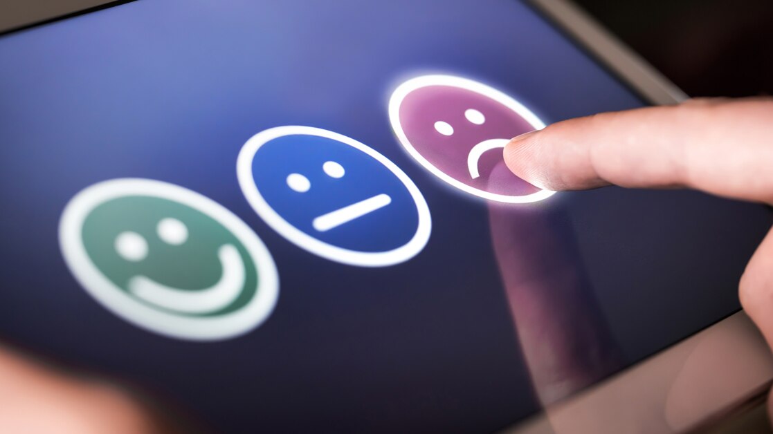 smiling face, average face and unhappy face