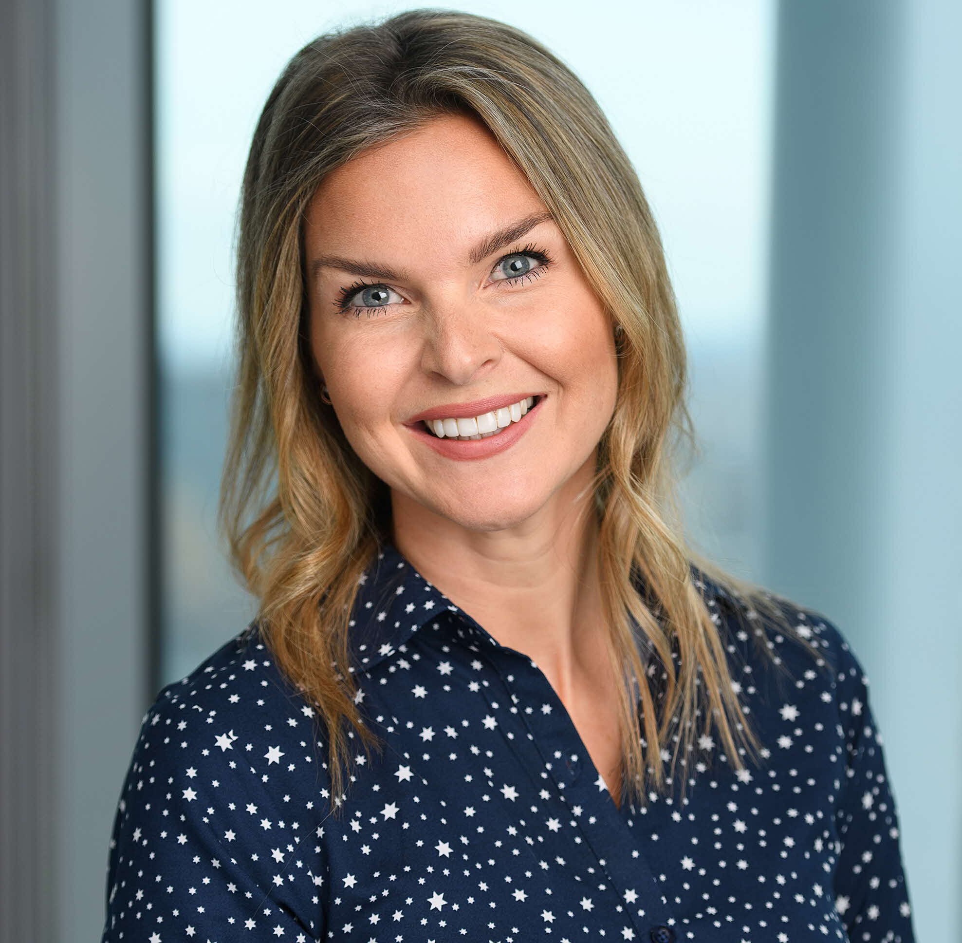 Laura burns website crop