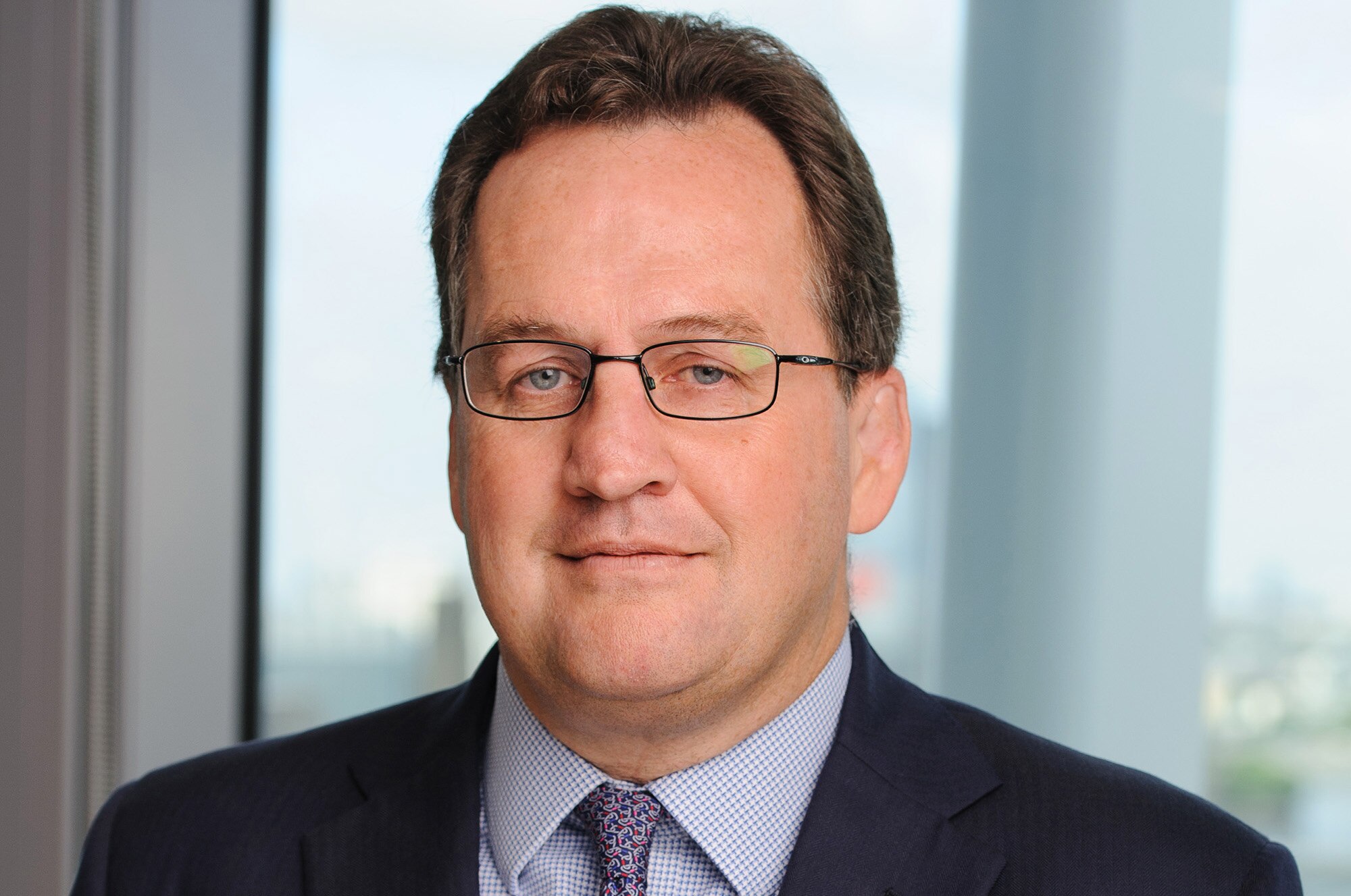 Sutherland_Stuart - web news